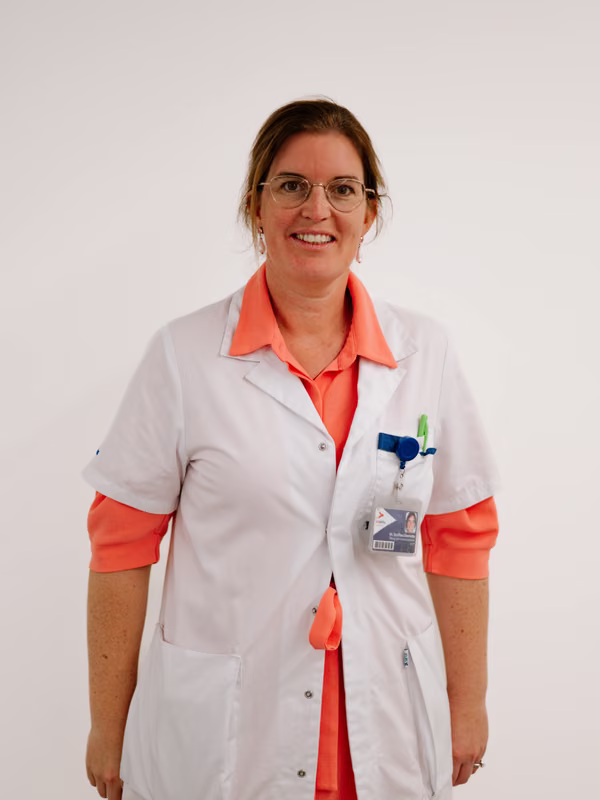 Dr. Charlotte De Vloo