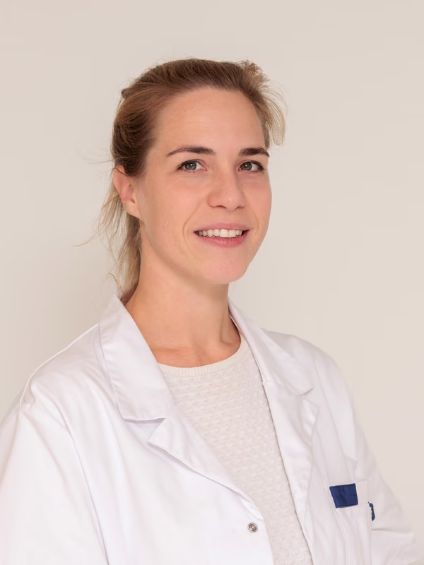 Dr. Jolien Schol
